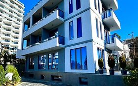 Queen Tamar Guest House Batumi Georgia
